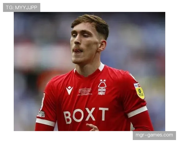 奥纳纳的中场覆盖与扫荡能力解析